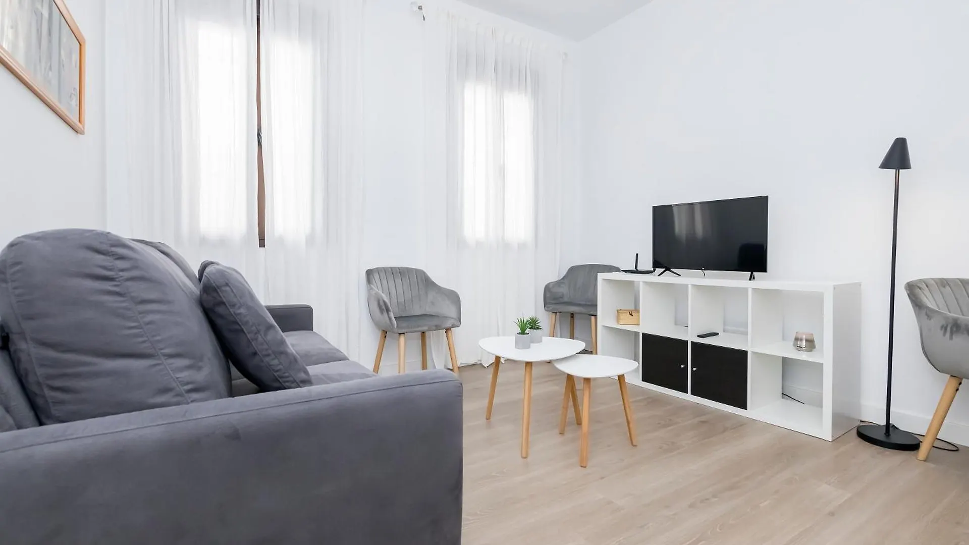 Bhost - Regina VIII Apartment Cordoba